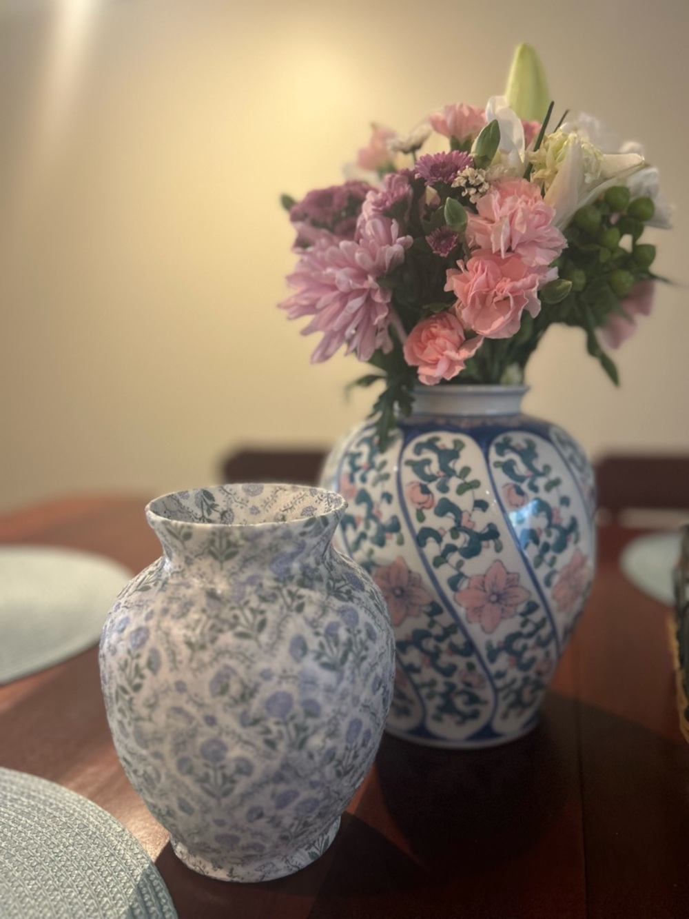 FLORAL VASE